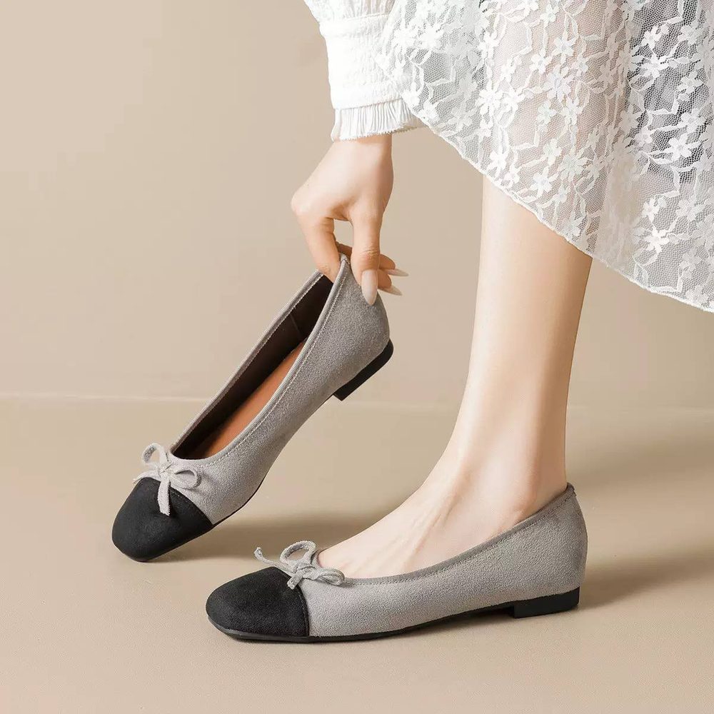Two-Tone Bow Ballerinas